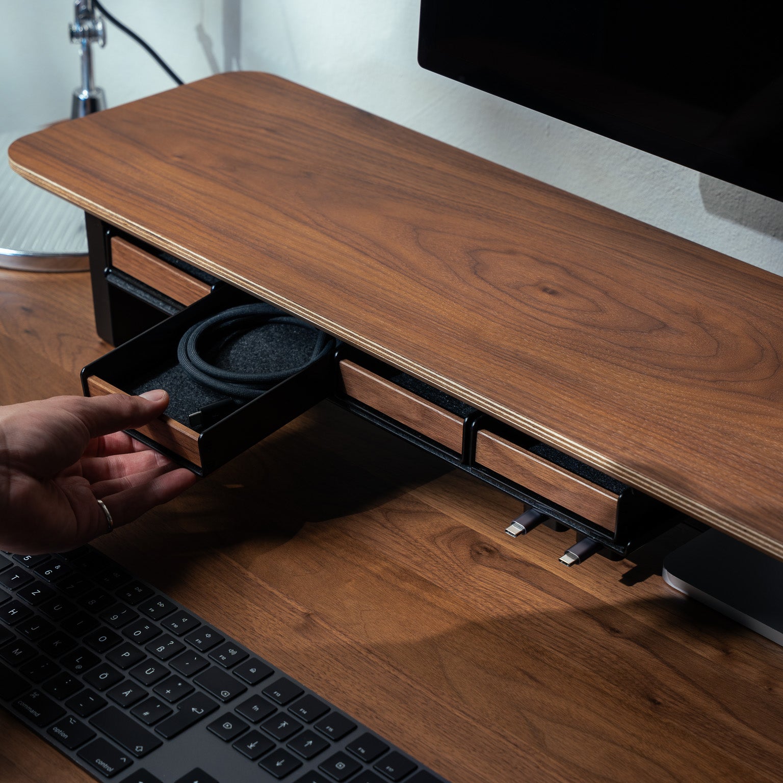 BALOLO, Setup Cockpit, Catch All Tray Large, Catch All Tray, Paper Tray, Pen Tray, Desk Organizer, Desk Organization, organized desk, organized workspace, monitor stand, desk shelf, monitor riser, work from home setup, office