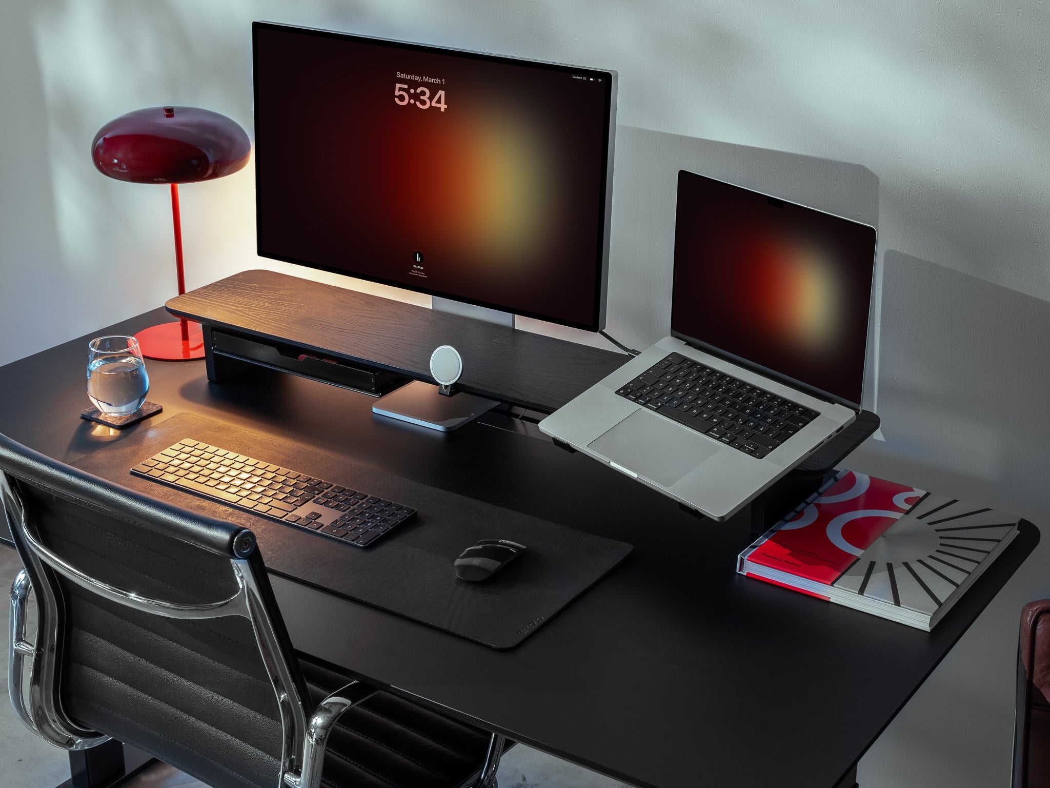 balolo, Setup Cockpit Large, Monitorerhöhung, Arbeiten mit zwei Monitoren, Eichenholz, Ergonomischer Arbeitsplatz, Produktiver Schreibtisch, Platzsparender Arbeitsbereich, organisierter Schreibtisch, Büro, Home Office, Work from home, office, desk shelf, organized desk, Space-saving workspace, oak, desk organization, desktop riser, dual-desktop riser, all black, @expand #material_All Black